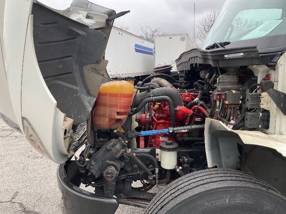 Medium Duty Box Truck-Light and Medium Duty Trucks-International-2021-MV607-Chattanooga-TN-191,768\n\t\tmiles-$ 56,750 - Image 24