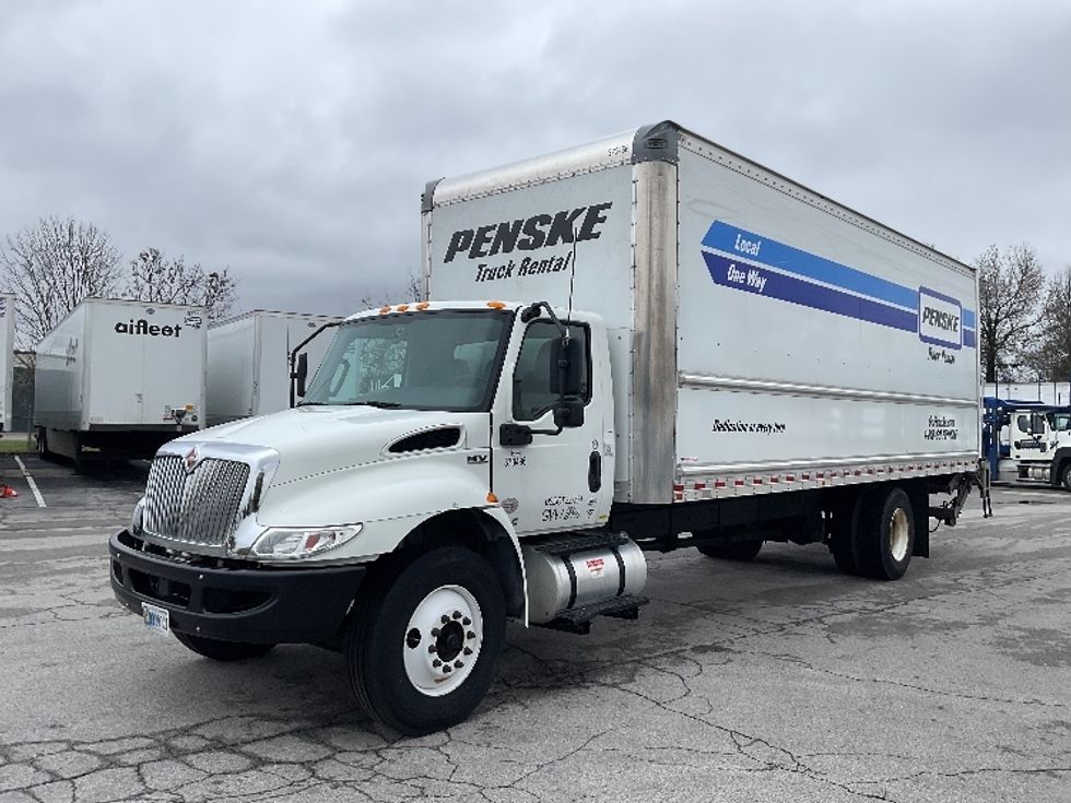 Medium Duty Box Truck-Light and Medium Duty Trucks-International-2021-MV607-Chattanooga-TN-191,768\n\t\tmiles-$ 56,750 - Image 3