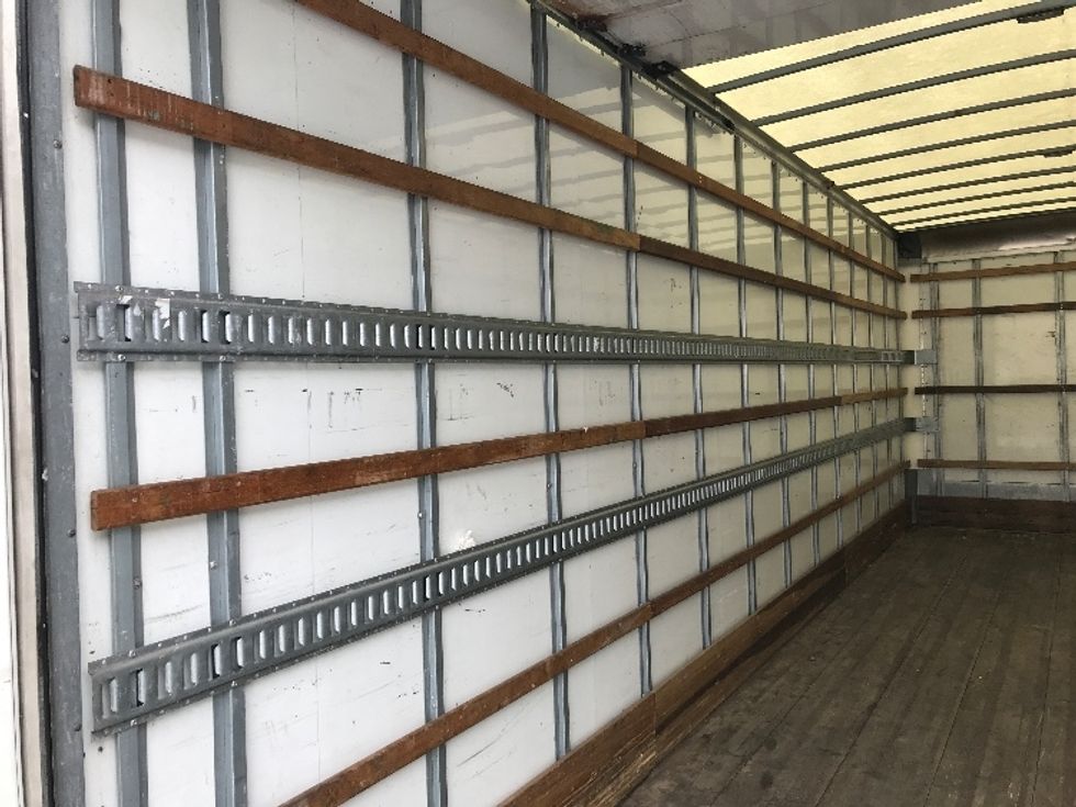 Medium Duty Box Truck-Light and Medium Duty Trucks-International-2021-MV607-Chesapeake-VA-192,806\n\t\tmiles-$ 58,500 - Image 11