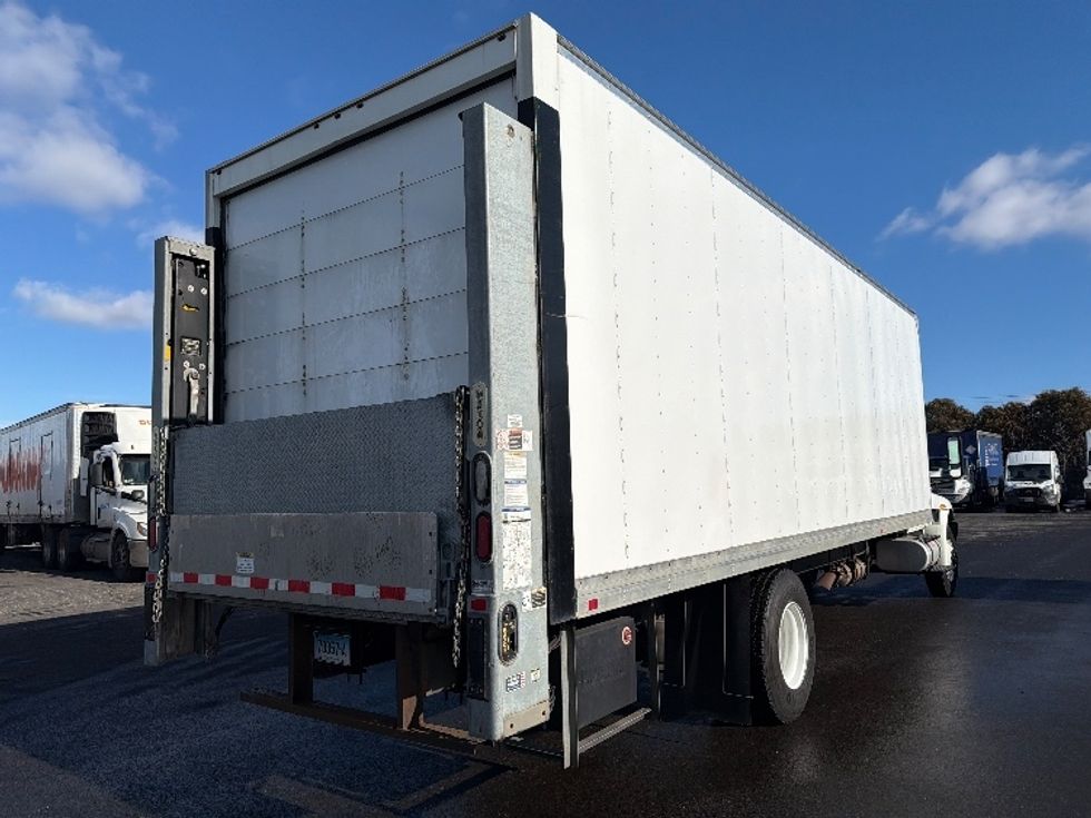 Medium Duty Box Truck-Light and Medium Duty Trucks-International-2021-MV607-Chicopee-MA-139,814\n\t\tmiles-$ 45,750 - Image 12