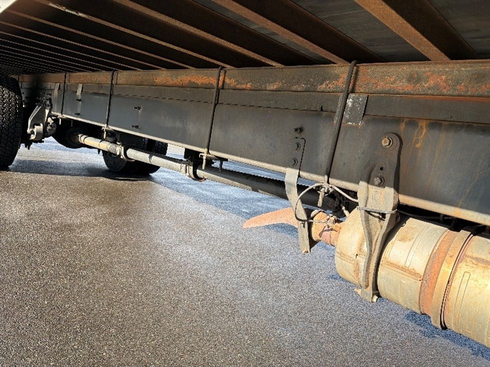 Medium Duty Box Truck-Light and Medium Duty Trucks-International-2021-MV607-Chicopee-MA-139,814\n\t\tmiles-$ 45,750 - Image 13