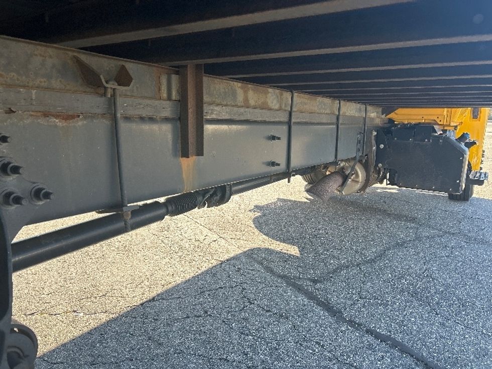 Medium Duty Box Truck-Light and Medium Duty Trucks-International-2021-MV607-Chicopee-MA-185,076\n\t\tmiles-$ 35,250 - Image 14