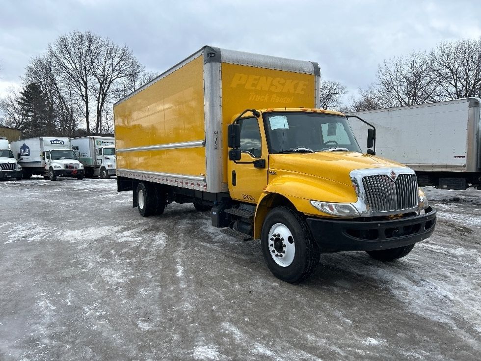 Medium Duty Box Truck-Light and Medium Duty Trucks-International-2021-MV607-Chicopee-MA-190,298\n\t\tmiles-$ 38,750 - Image 1