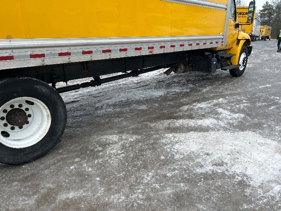 Medium Duty Box Truck-Light and Medium Duty Trucks-International-2021-MV607-Chicopee-MA-190,298\n\t\tmiles-$ 38,750 - Image 14