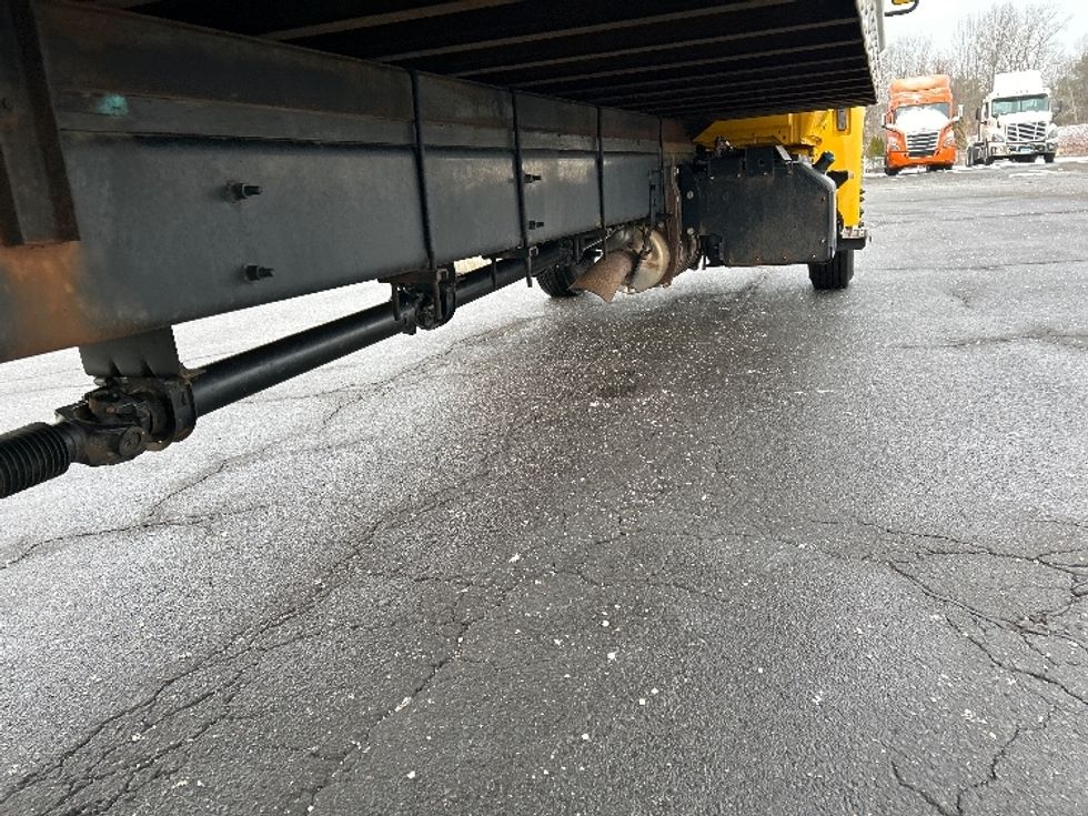 Medium Duty Box Truck-Light and Medium Duty Trucks-International-2021-MV607-Chicopee-MA-212,472\n\t\tmiles-$ 36,000 - Image 14