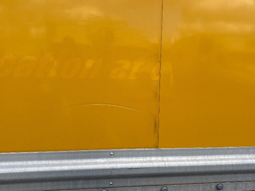 Medium Duty Box Truck-Light and Medium Duty Trucks-International-2021-MV607-Chicopee-MA-218,703\n\t\tmiles-$ 34,250 - Image 25