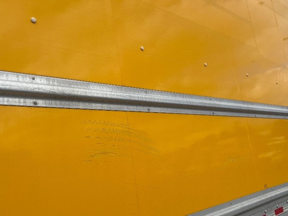 Medium Duty Box Truck-Light and Medium Duty Trucks-International-2021-MV607-Chicopee-MA-218,703\n\t\tmiles-$ 34,250 - Image 26