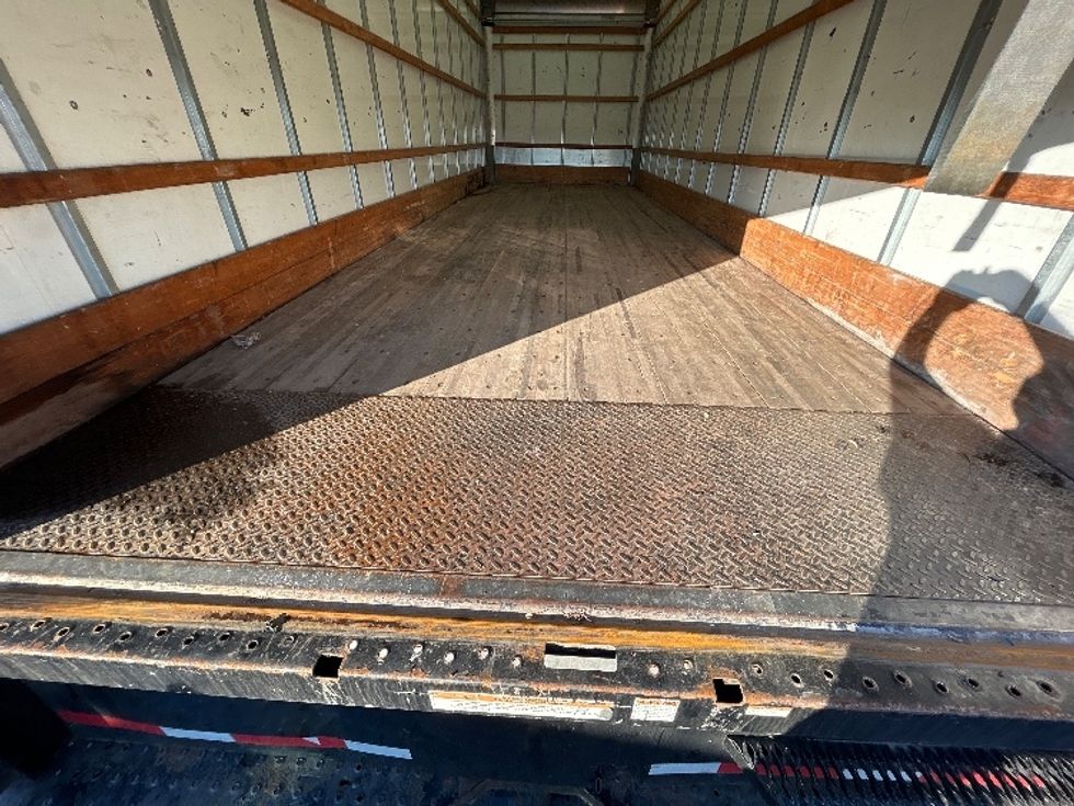 Medium Duty Box Truck-Light and Medium Duty Trucks-International-2021-MV607-Clackamas-OR-149,603\n\t\tmiles-$ 49,500 - Image 10