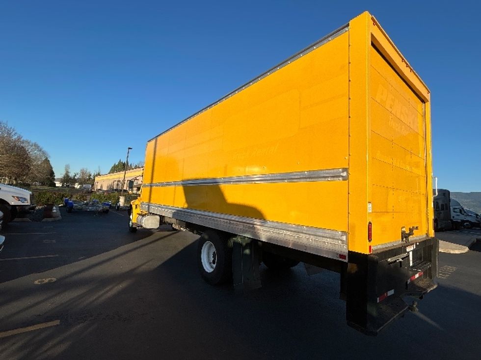 Medium Duty Box Truck-Light and Medium Duty Trucks-International-2021-MV607-Clackamas-OR-149,603\n\t\tmiles-$ 49,500 - Image 6
