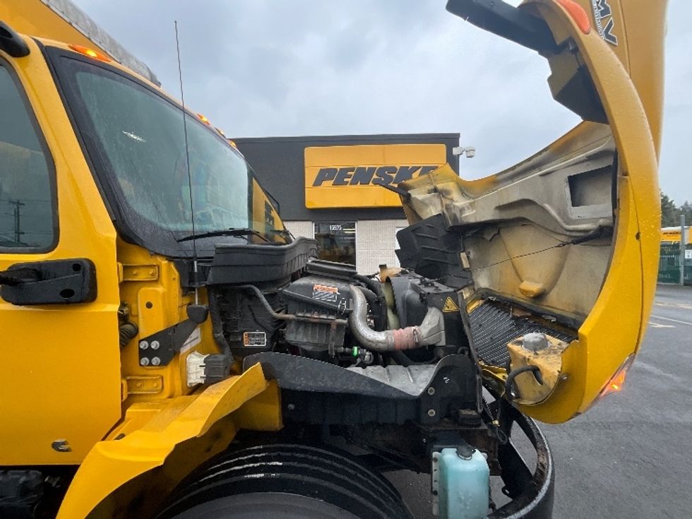 Medium Duty Box Truck-Light and Medium Duty Trucks-International-2021-MV607-Clackamas-OR-189,817\n\t\tmiles-$ 43,750 - Image 21