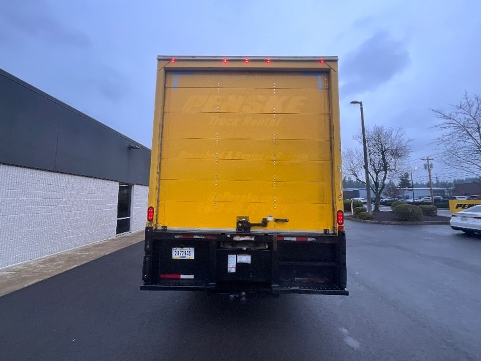 Medium Duty Box Truck-Light and Medium Duty Trucks-International-2021-MV607-Clackamas-OR-189,817\n\t\tmiles-$ 43,750 - Image 7