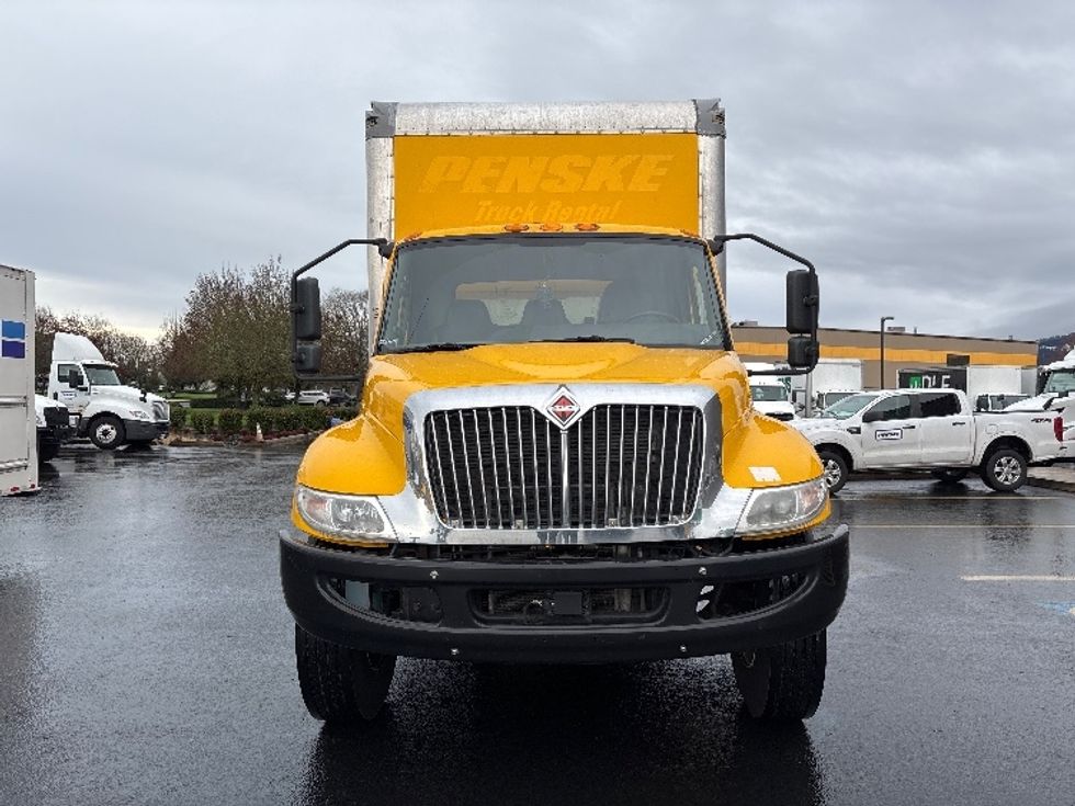 Medium Duty Box Truck-Light and Medium Duty Trucks-International-2021-MV607-Clackamas-OR-218,169\n\t\tmiles-$ 39,750 - Image 2