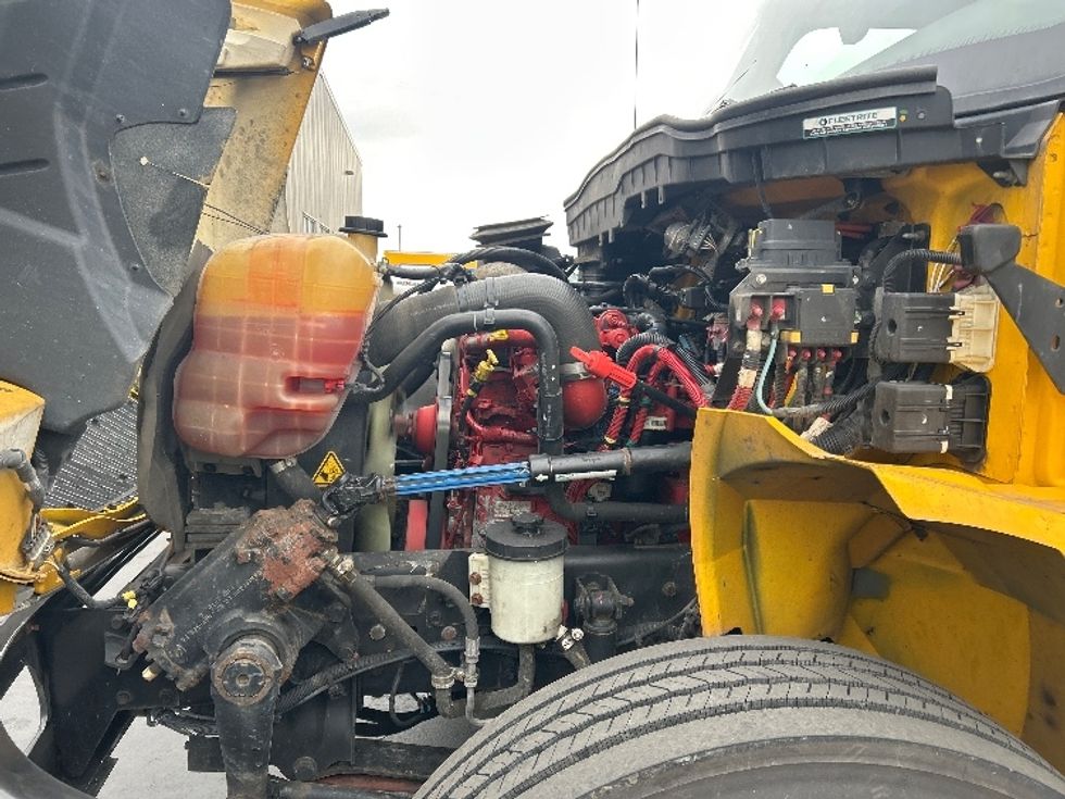 Medium Duty Box Truck-Light and Medium Duty Trucks-International-2021-MV607-Clackamas-OR-218,169\n\t\tmiles-$ 39,750 - Image 22