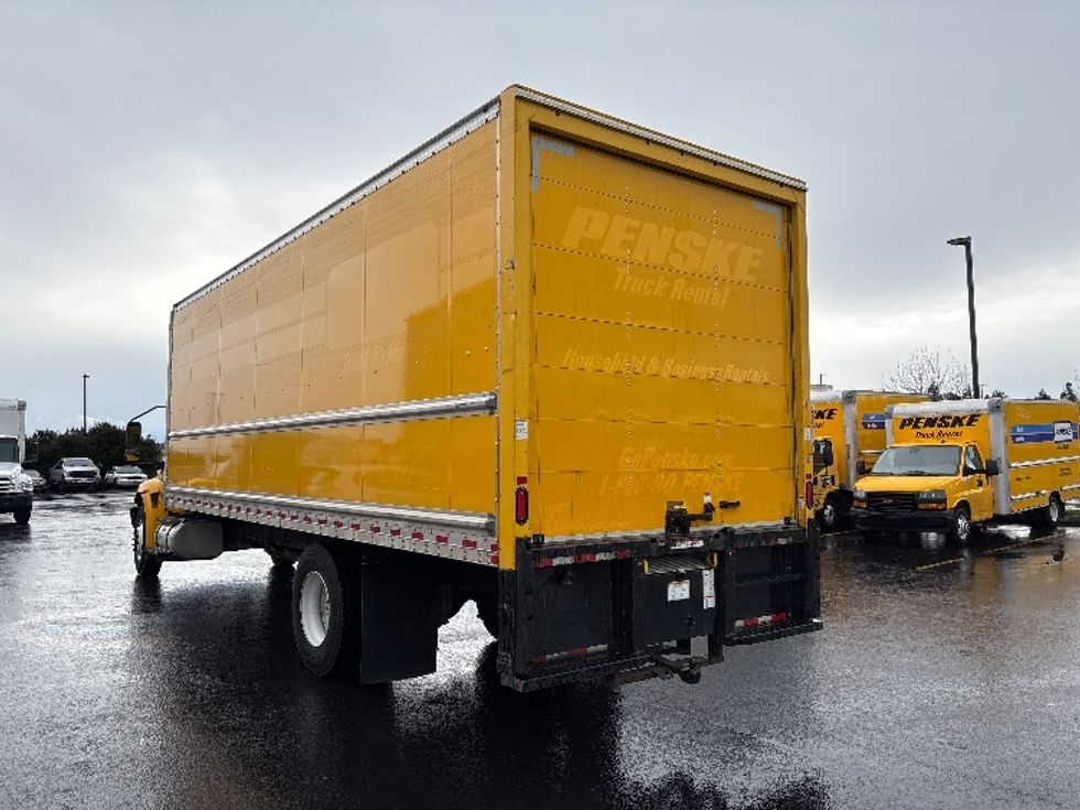 Medium Duty Box Truck-Light and Medium Duty Trucks-International-2021-MV607-Clackamas-OR-218,169\n\t\tmiles-$ 39,750 - Image 6