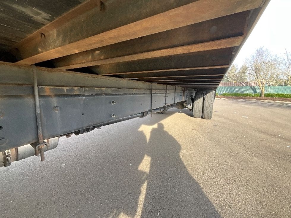 Medium Duty Box Truck-Light and Medium Duty Trucks-International-2021-MV607-Clackamas-OR-243,011\n\t\tmiles-$ 34,250 - Image 5