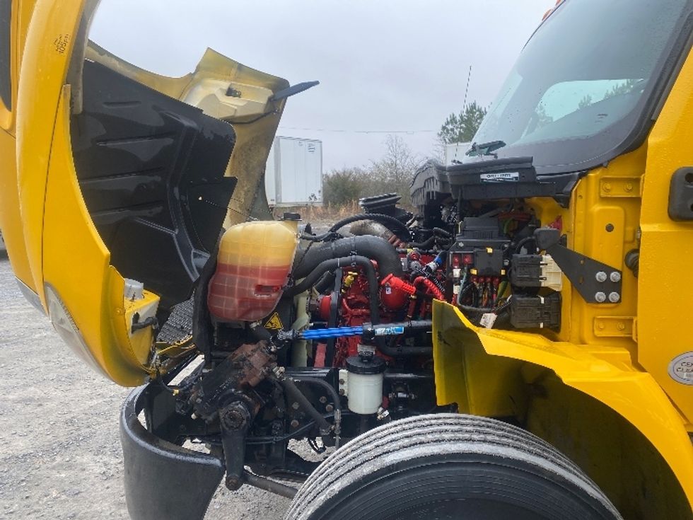 Medium Duty Box Truck-Light and Medium Duty Trucks-International-2021-MV607-Cleveland-TN-178,808\n\t\tmiles-$ 48,500 - Image 24