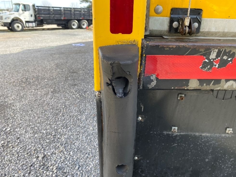 Medium Duty Box Truck-Light and Medium Duty Trucks-International-2021-MV607-Cleveland-TN-218,710\n\t\tmiles-$ 42,250 - Image 27