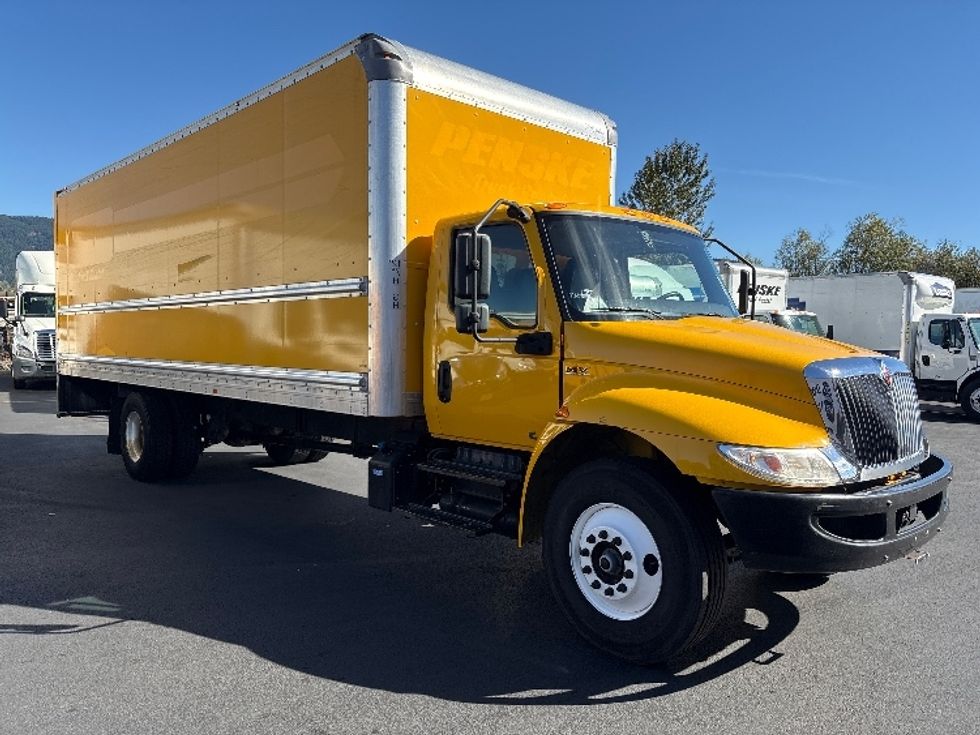 Medium Duty Box Truck-Light and Medium Duty Trucks-International-2021-MV607-Coburg-OR-242,157\n\t\tmiles-$ 36,250 - Image 1