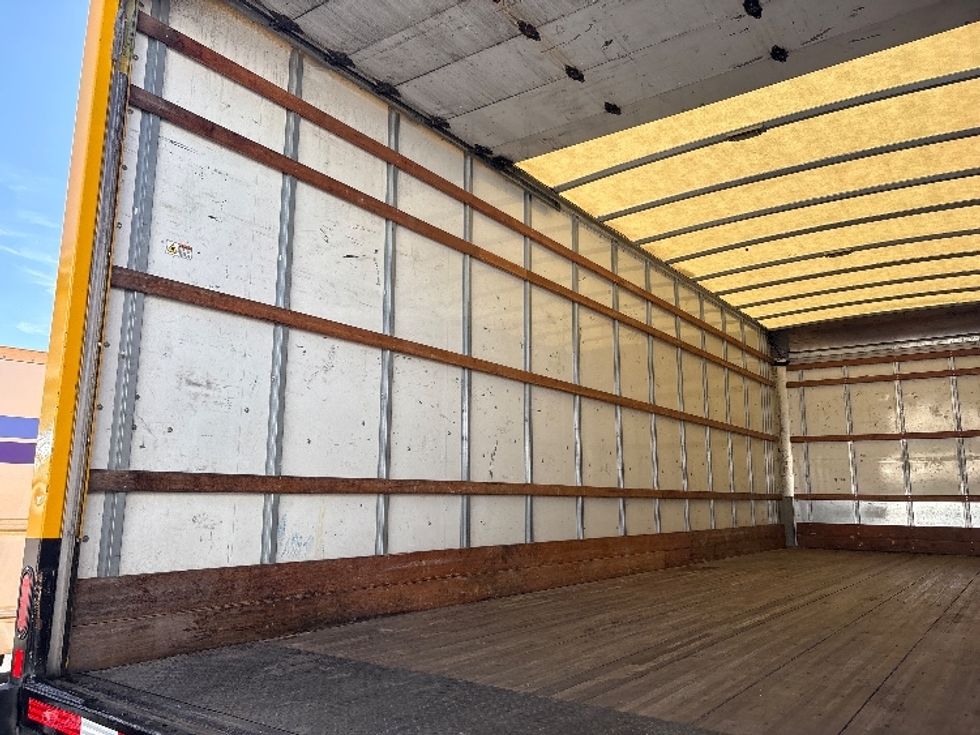 Medium Duty Box Truck-Light and Medium Duty Trucks-International-2021-MV607-Coburg-OR-242,157\n\t\tmiles-$ 36,250 - Image 10