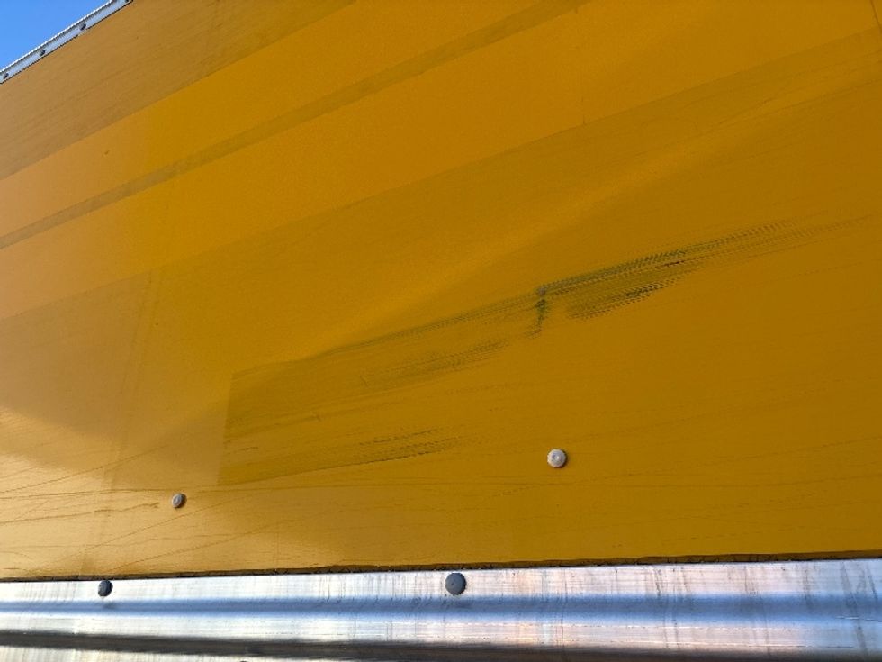 Medium Duty Box Truck-Light and Medium Duty Trucks-International-2021-MV607-Coburg-OR-242,157\n\t\tmiles-$ 36,250 - Image 23