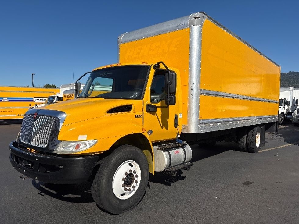 Medium Duty Box Truck-Light and Medium Duty Trucks-International-2021-MV607-Coburg-OR-242,157\n\t\tmiles-$ 36,250 - Image 3