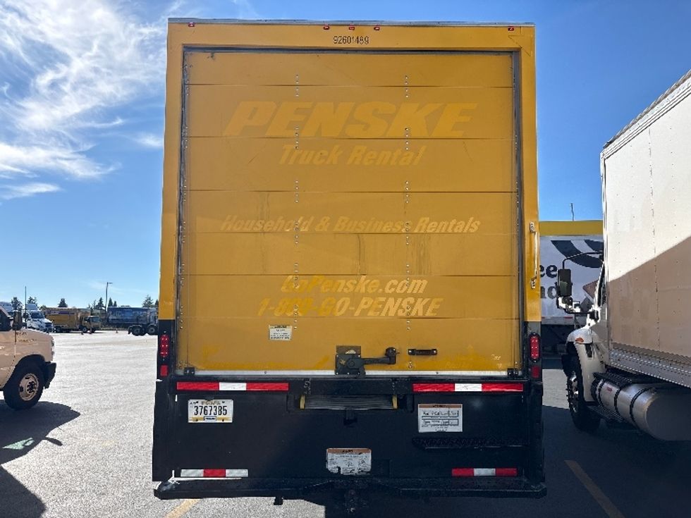 Medium Duty Box Truck-Light and Medium Duty Trucks-International-2021-MV607-Coburg-OR-242,157\n\t\tmiles-$ 36,250 - Image 7