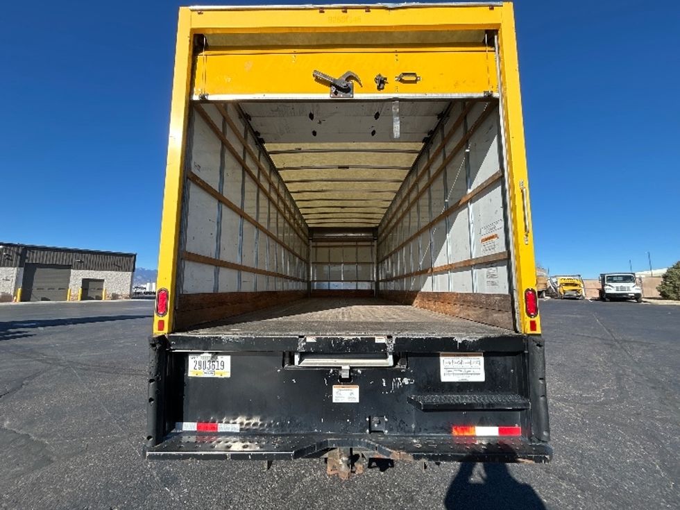 Medium Duty Box Truck-Light and Medium Duty Trucks-International-2021-MV607-Colorado Springs-CO-169,597\n\t\tmiles-$ 46,750 - Image 9