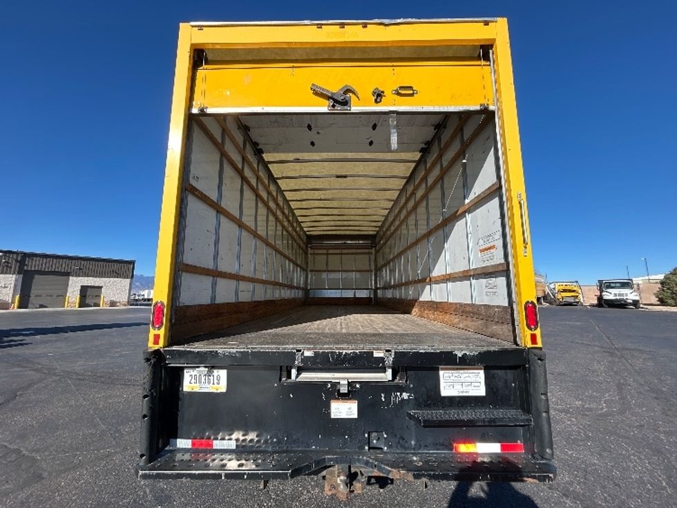 Medium Duty Box Truck-Light and Medium Duty Trucks-International-2021-MV607-Colorado Springs-CO-169,597\n\t\tmiles-$ 46,750 - Image 8