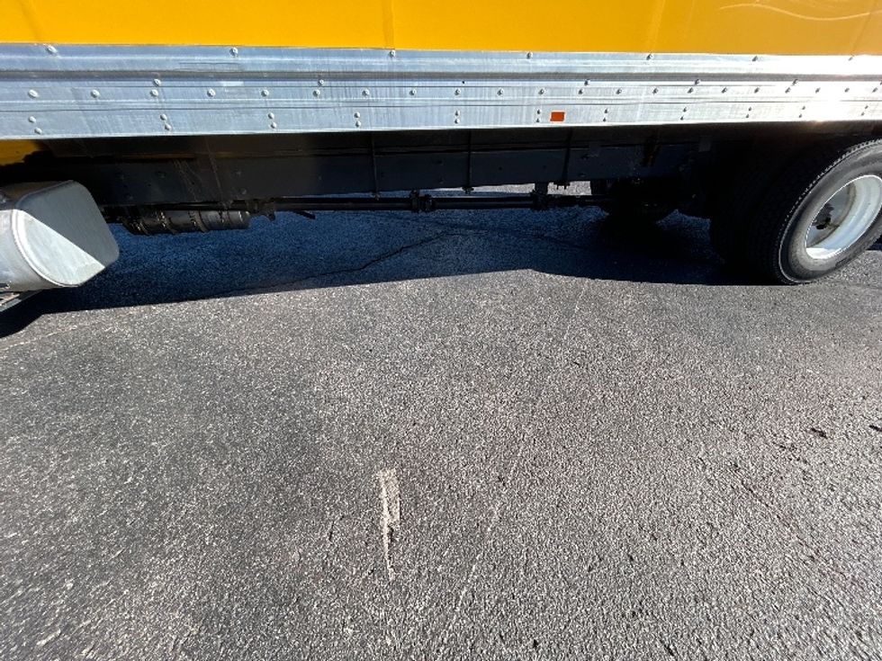 Medium Duty Box Truck-Light and Medium Duty Trucks-International-2021-MV607-Colorado Springs-CO-169,597\n\t\tmiles-$ 46,750 - Image 5