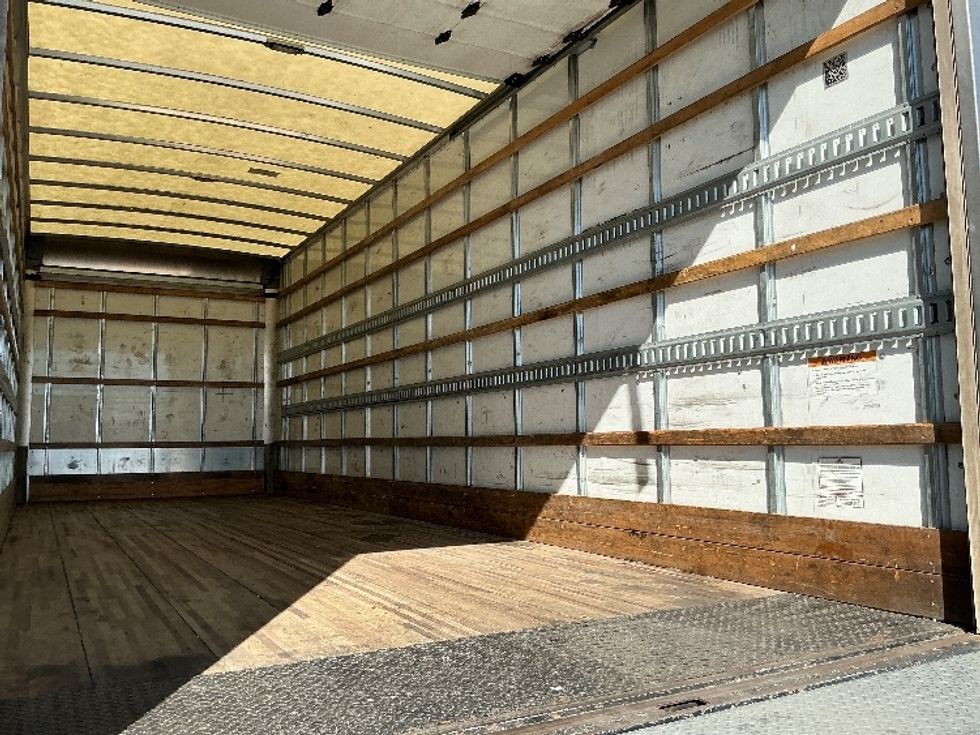 Medium Duty Box Truck-Light and Medium Duty Trucks-International-2021-MV607-Colorado Springs-CO-184,267\n\t\tmiles-$ 54,250 - Image 12