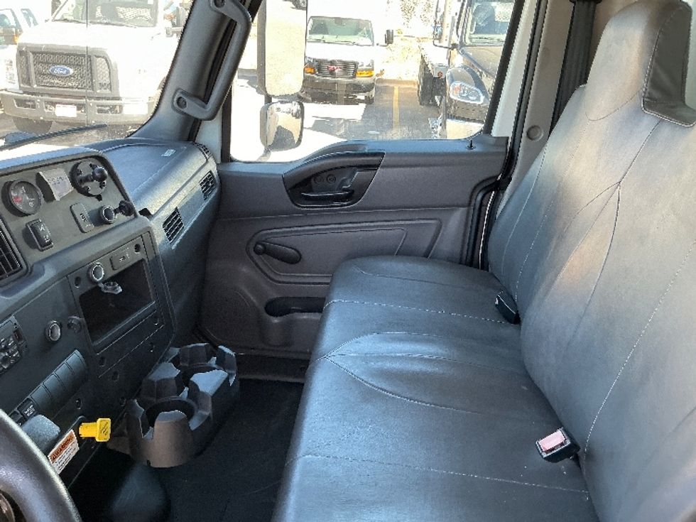 Medium Duty Box Truck-Light and Medium Duty Trucks-International-2021-MV607-Colorado Springs-CO-184,267\n\t\tmiles-$ 54,250 - Image 19