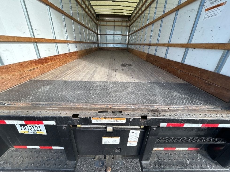 Medium Duty Box Truck-Light and Medium Duty Trucks-International-2021-MV607-Colorado Springs-CO-205,293\n\t\tmiles-$ 40,250 - Image 10