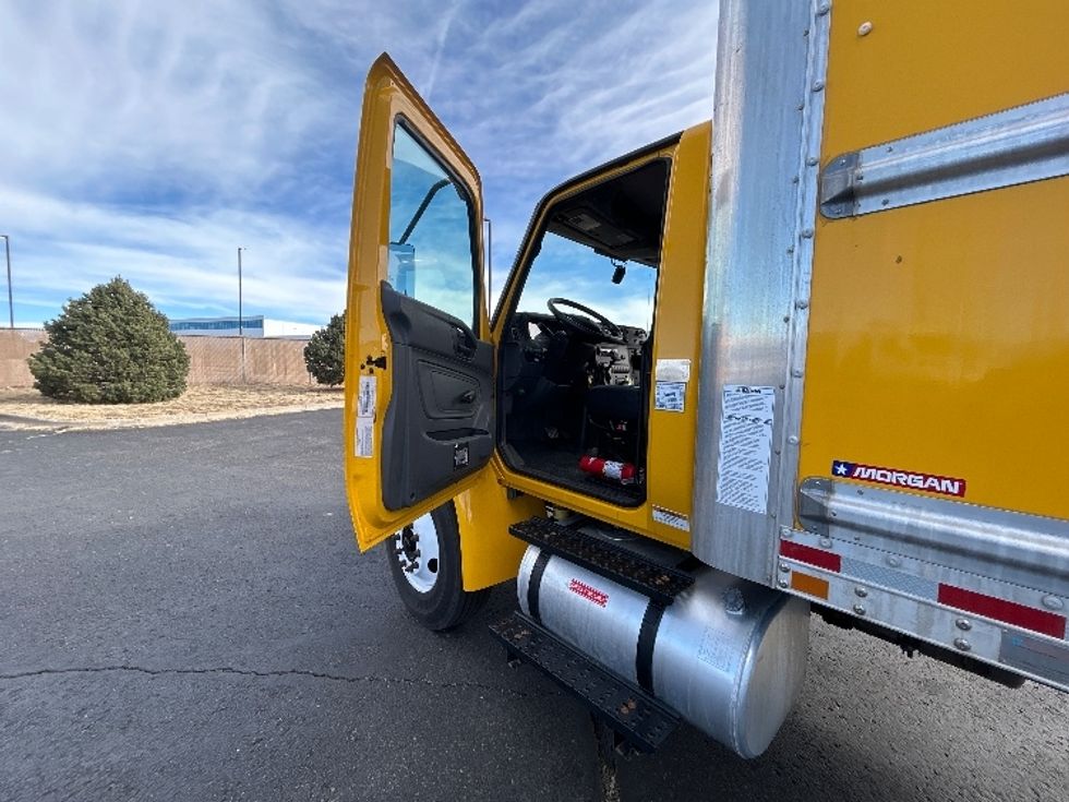 Medium Duty Box Truck-Light and Medium Duty Trucks-International-2021-MV607-Colorado Springs-CO-205,293\n\t\tmiles-$ 40,250 - Image 16