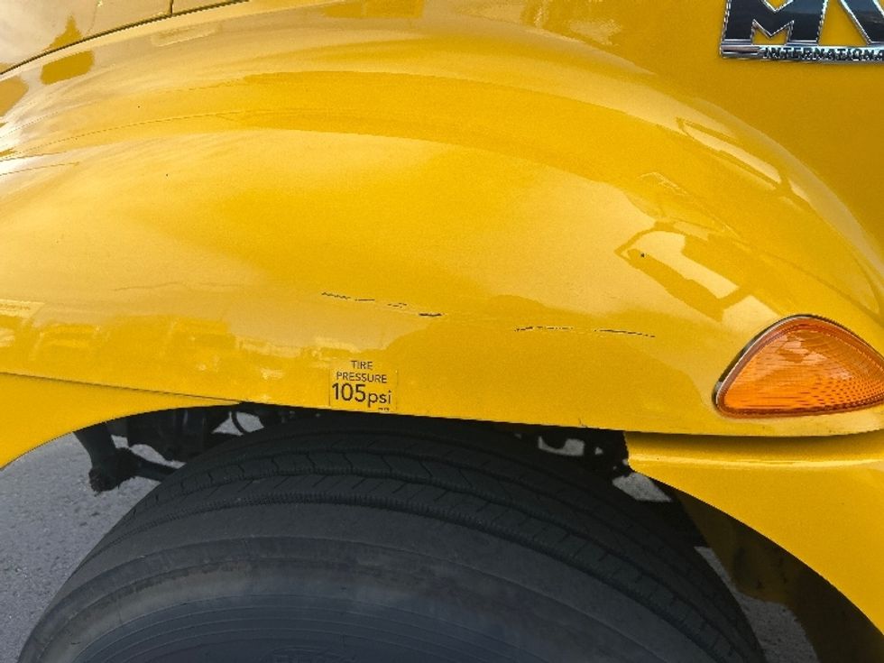 Medium Duty Box Truck-Light and Medium Duty Trucks-International-2021-MV607-Colorado Springs-CO-205,293\n\t\tmiles-$ 40,250 - Image 25