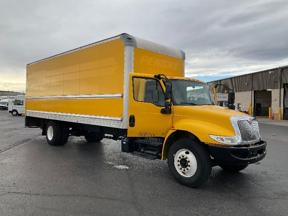 Medium Duty Box Truck-Light and Medium Duty Trucks-International-2021-MV607-Colorado Springs-CO-238,711\n\t\tmiles-$ 36,750 - Image 1