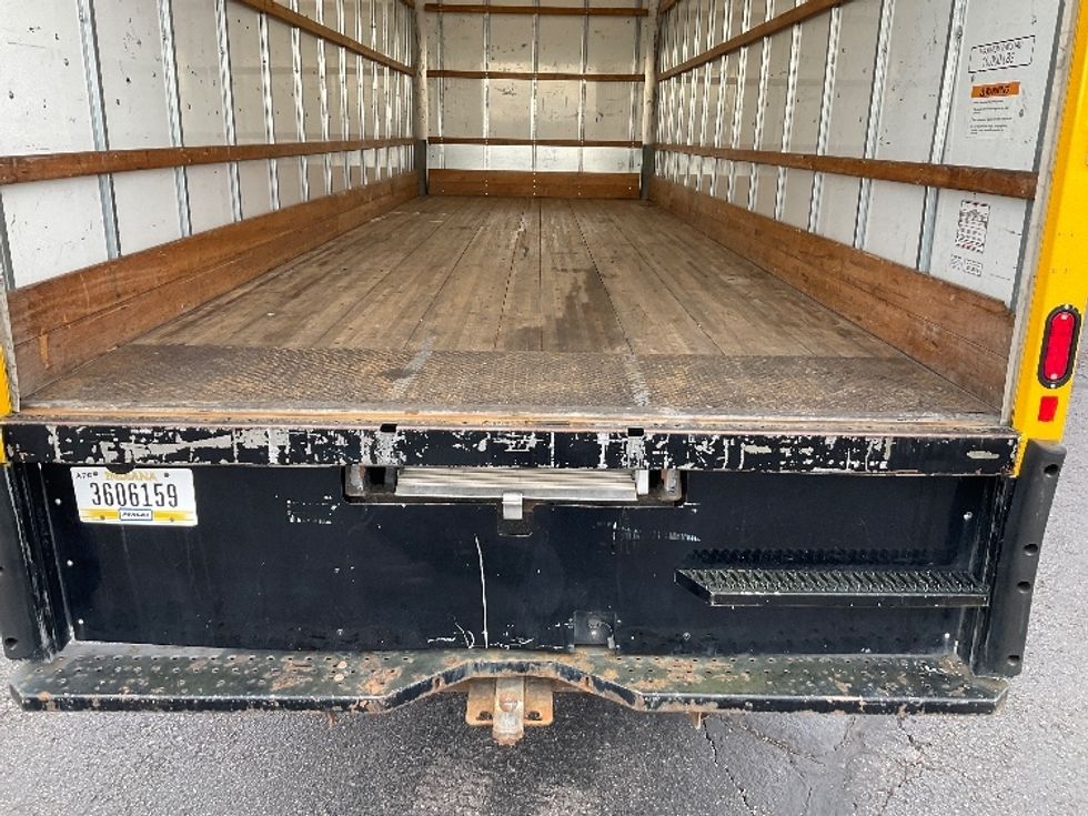 Medium Duty Box Truck-Light and Medium Duty Trucks-International-2021-MV607-Colorado Springs-CO-238,711\n\t\tmiles-$ 36,750 - Image 10