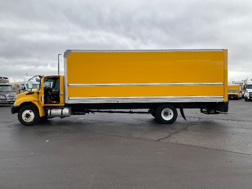 Medium Duty Box Truck-Light and Medium Duty Trucks-International-2021-MV607-Colorado Springs-CO-238,711\n\t\tmiles-$ 36,750 - Image 4