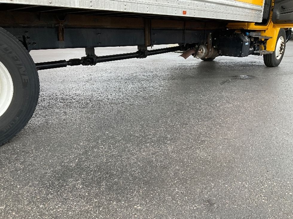 Medium Duty Box Truck-Light and Medium Duty Trucks-International-2021-MV607-Colorado Springs-CO-238,711\n\t\tmiles-$ 36,750 - Image 14