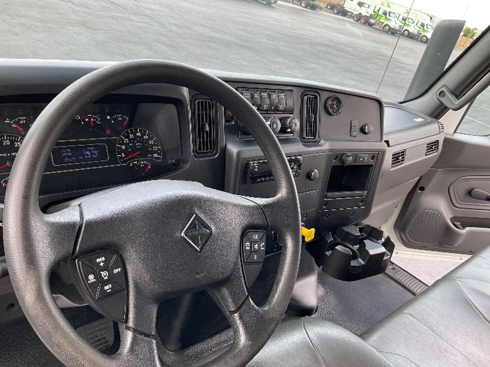 Medium Duty Box Truck-Light and Medium Duty Trucks-International-2021-MV607-Colorado Springs-CO-51,022\n\t\tmiles-$ 64,750 - Image 17