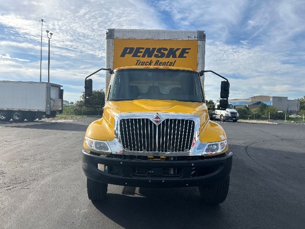 Medium Duty Box Truck-Light and Medium Duty Trucks-International-2021-MV607-Columbus-OH-230,827\n\t\tmiles-$ 39,000 - Image 2