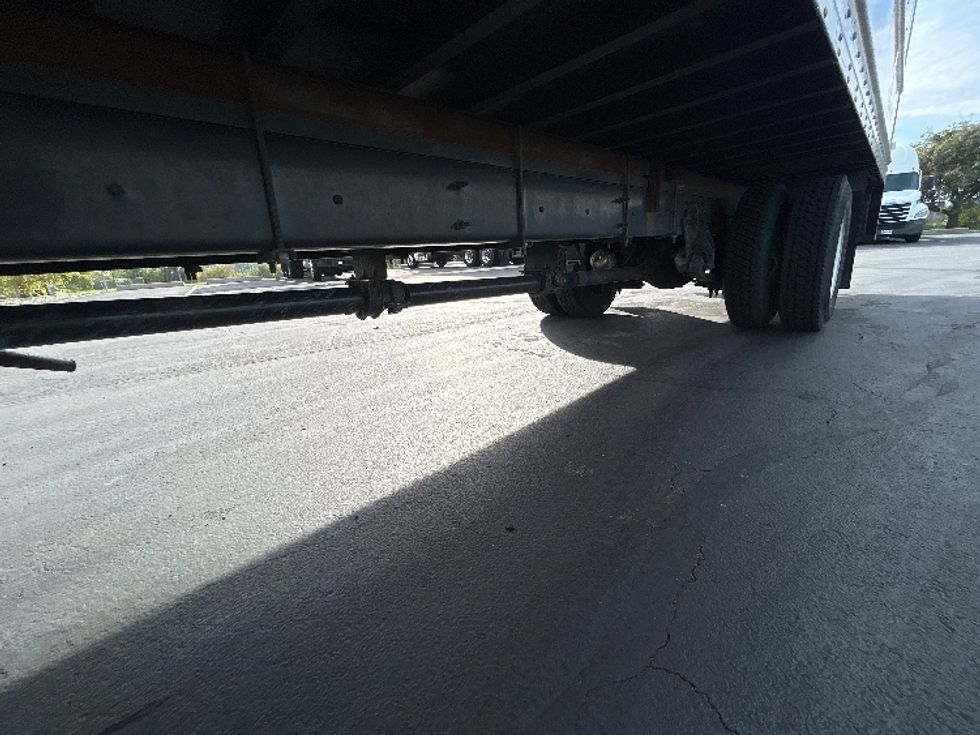 Medium Duty Box Truck-Light and Medium Duty Trucks-International-2021-MV607-Columbus-OH-230,827\n\t\tmiles-$ 39,000 - Image 5