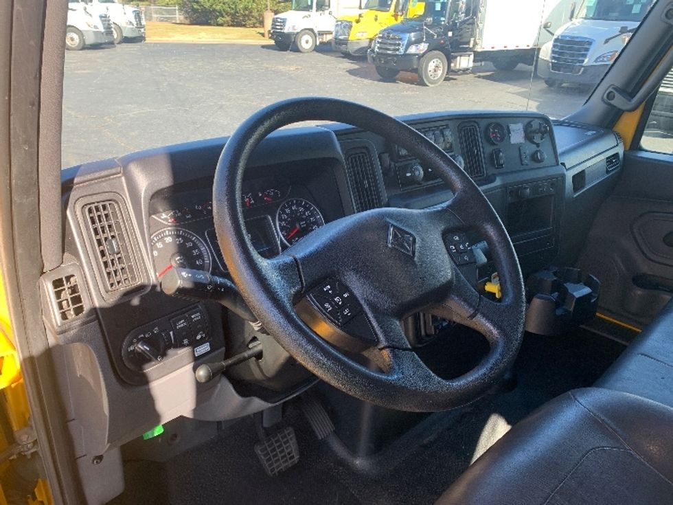 Medium Duty Box Truck-Light and Medium Duty Trucks-International-2021-MV607-Concord-NC-200,173\n\t\tmiles-$ 43,250 - Image 17