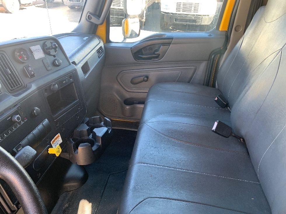 Medium Duty Box Truck-Light and Medium Duty Trucks-International-2021-MV607-Concord-NC-200,173\n\t\tmiles-$ 43,250 - Image 19