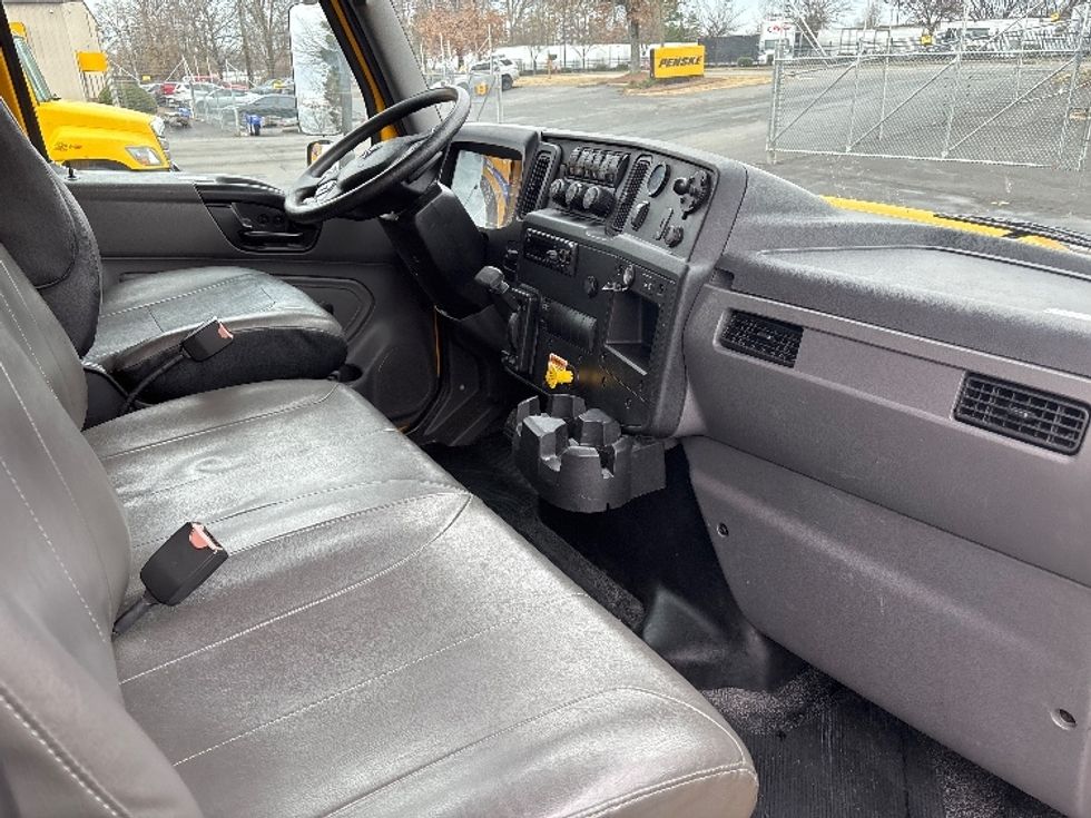 Medium Duty Box Truck-Light and Medium Duty Trucks-International-2021-MV607-Concord-NC-204,533\n\t\tmiles-$ 41,500 - Image 19