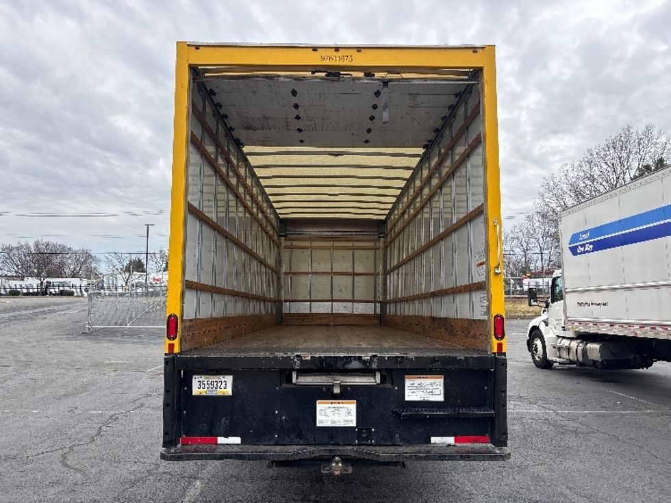 Medium Duty Box Truck-Light and Medium Duty Trucks-International-2021-MV607-Concord-NC-204,533\n\t\tmiles-$ 41,500 - Image 7