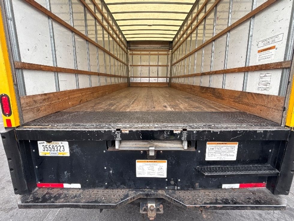 Medium Duty Box Truck-Light and Medium Duty Trucks-International-2021-MV607-Concord-NC-204,533\n\t\tmiles-$ 41,500 - Image 9