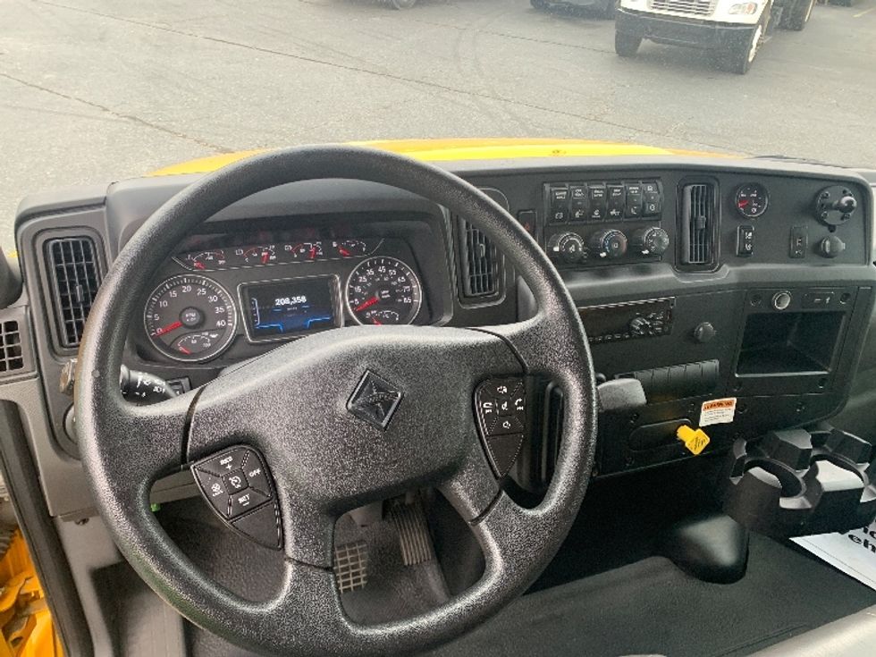 Medium Duty Box Truck-Light and Medium Duty Trucks-International-2021-MV607-Concord-NC-208,359\n\t\tmiles-$ 42,000 - Image 18