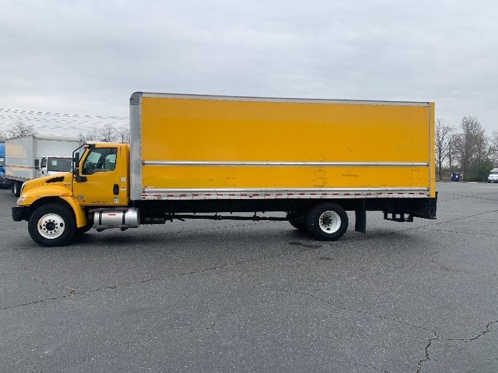 Medium Duty Box Truck-Light and Medium Duty Trucks-International-2021-MV607-Concord-NC-208,359\n\t\tmiles-$ 42,000 - Image 4