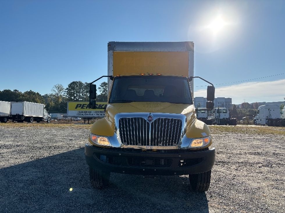 Medium Duty Box Truck-Light and Medium Duty Trucks-International-2021-MV607-Concord-NC-235,159\n\t\tmiles-$ 40,250 - Image 2