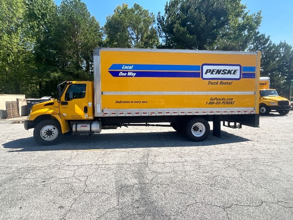 Medium Duty Box Truck-Light and Medium Duty Trucks-International-2021-MV607-Conyers-GA-174,442\n\t\tmiles-$ 37,000 - Image 4